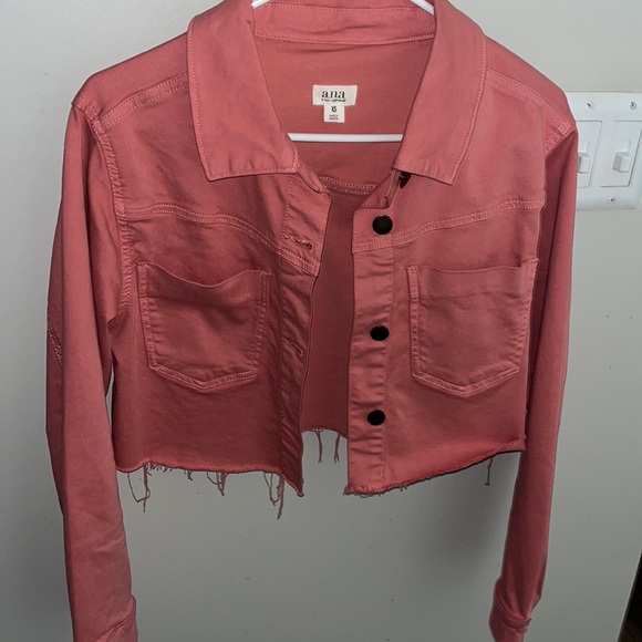 Cropped jacket - Picture 3 of 4
